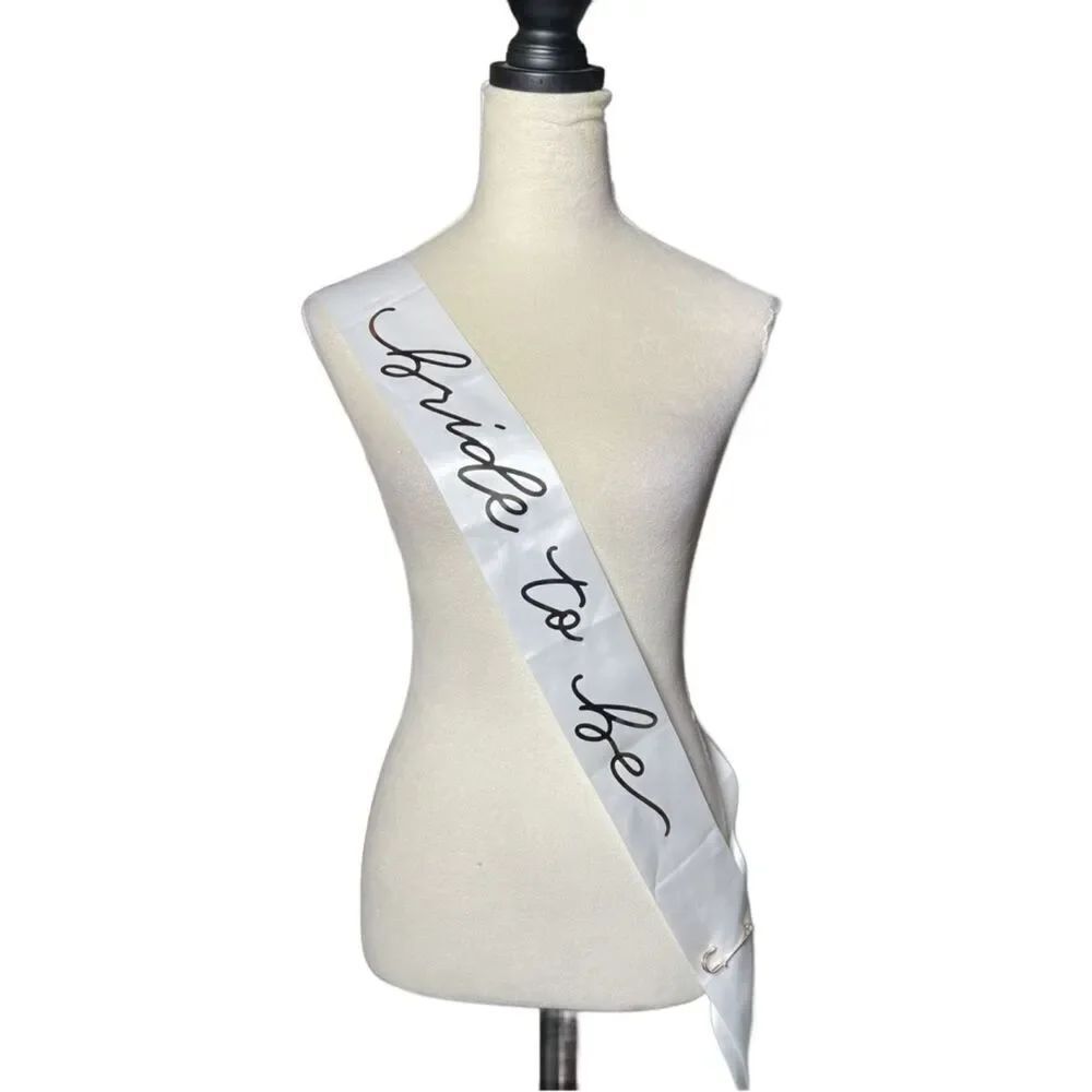 Bride To Be Satin Sash in White with Metallic Lettering & Safety Pin